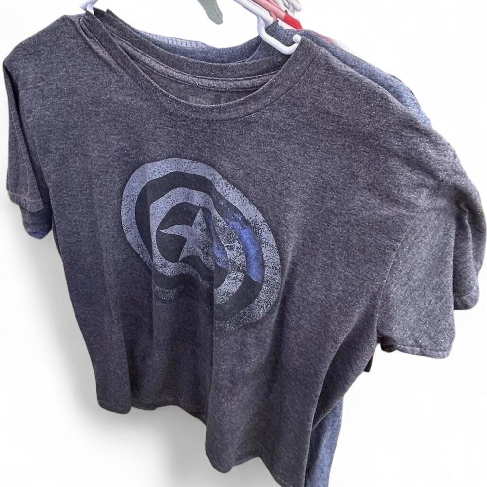 🚨Marvel Comics CAPTAIN AMERICA SHIELD T-Shirt The Avengers MENS LARGE Gray